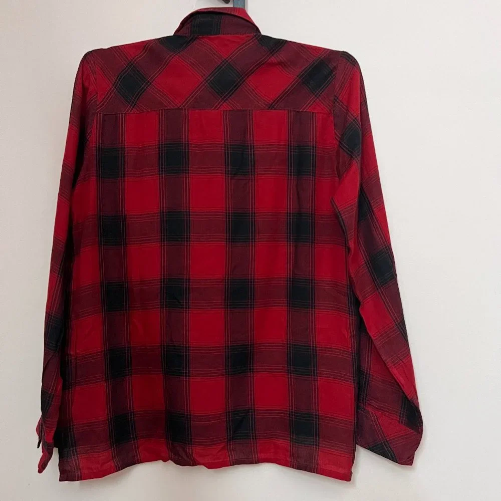 Bright Red and Black Lee Cooper Originals Full Sleeve Shirt - Picture 2 of 7